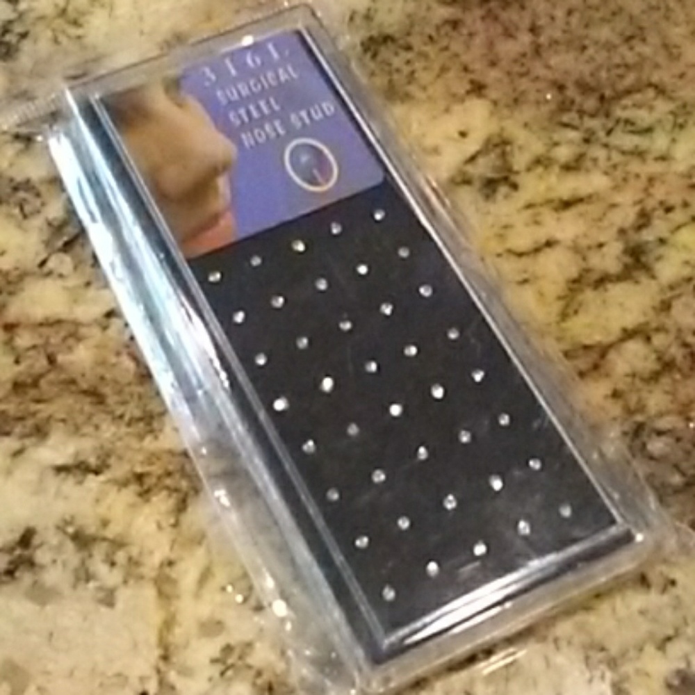 316L White Crystal and Stainless Nose Stud